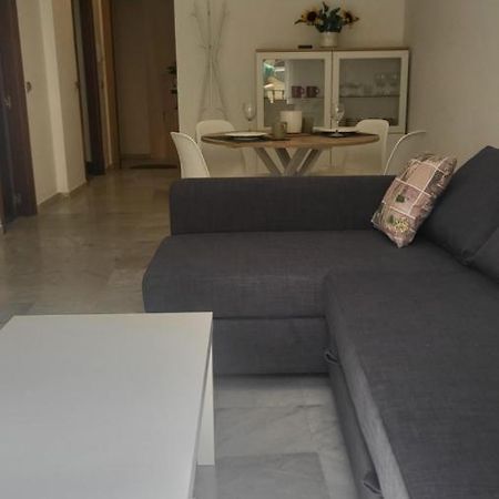 Gigantes 12 Apartment Malaga Bagian luar foto